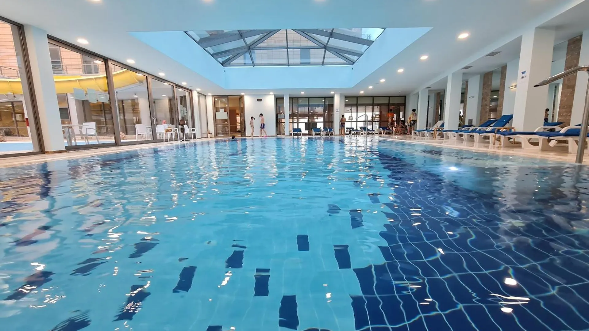 Diamond Holiday Apartments Влёра Албания