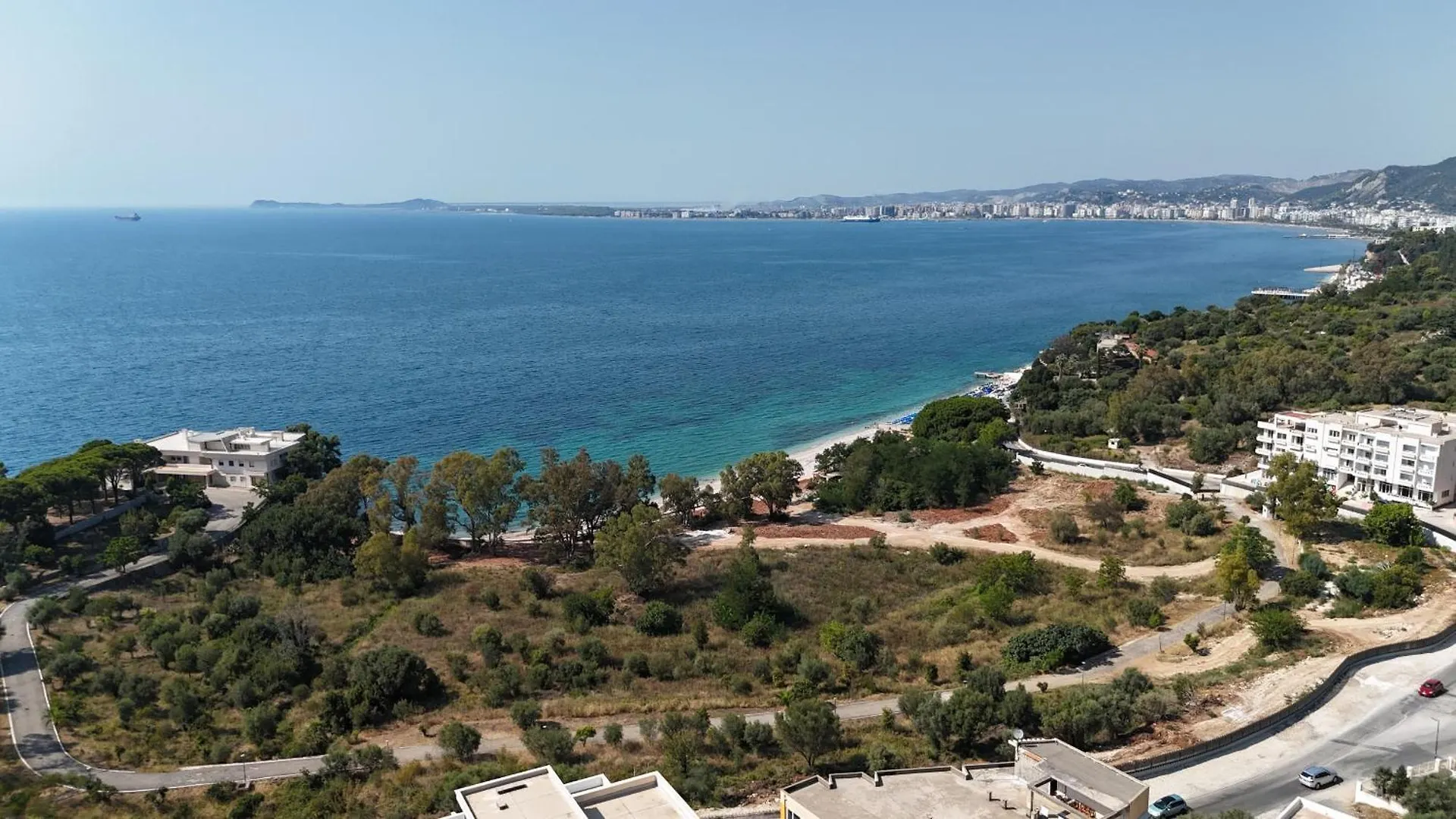 Diamond Holiday Apartments Влёра