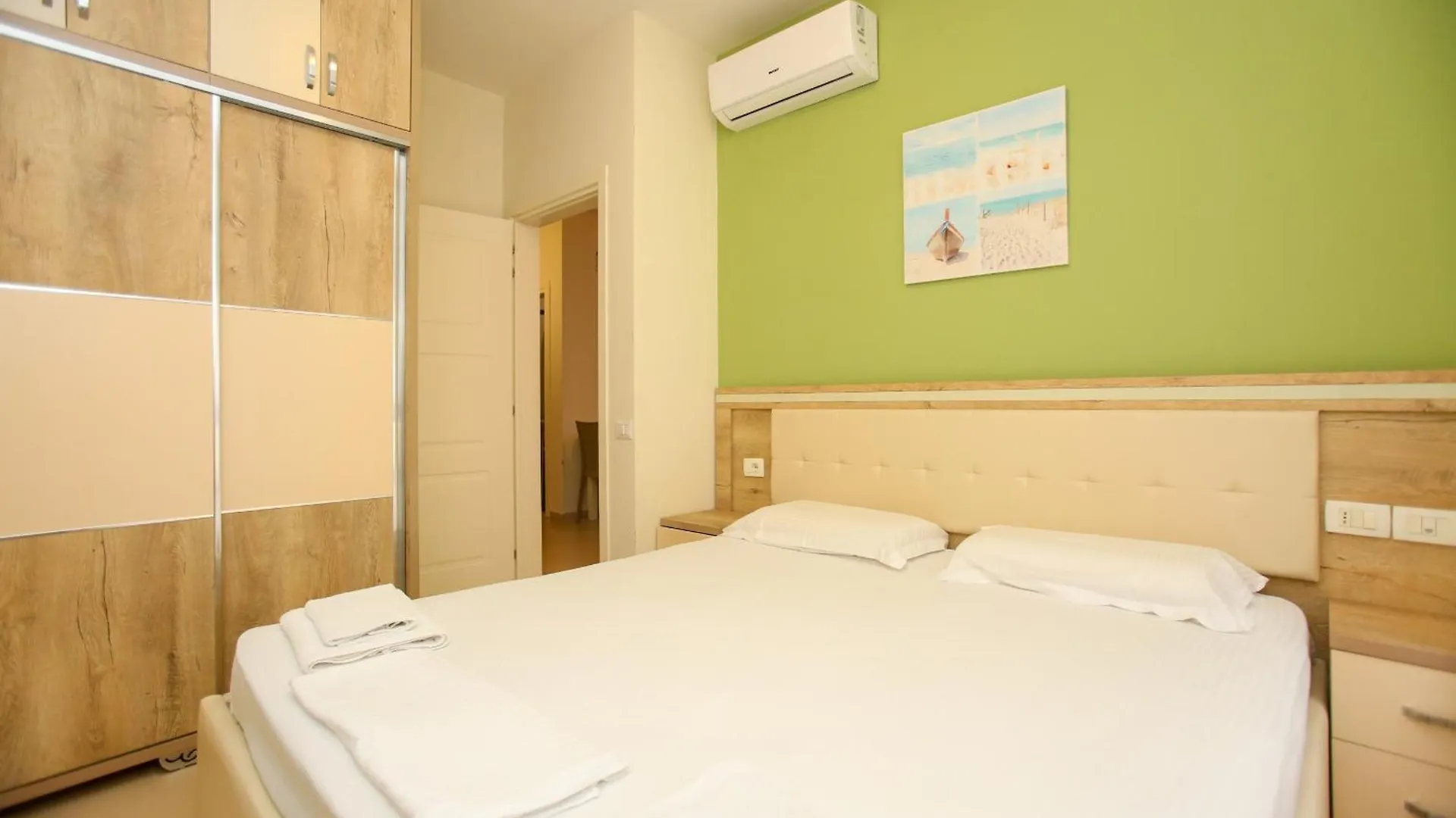 Diamond Holiday Apartments Vlore