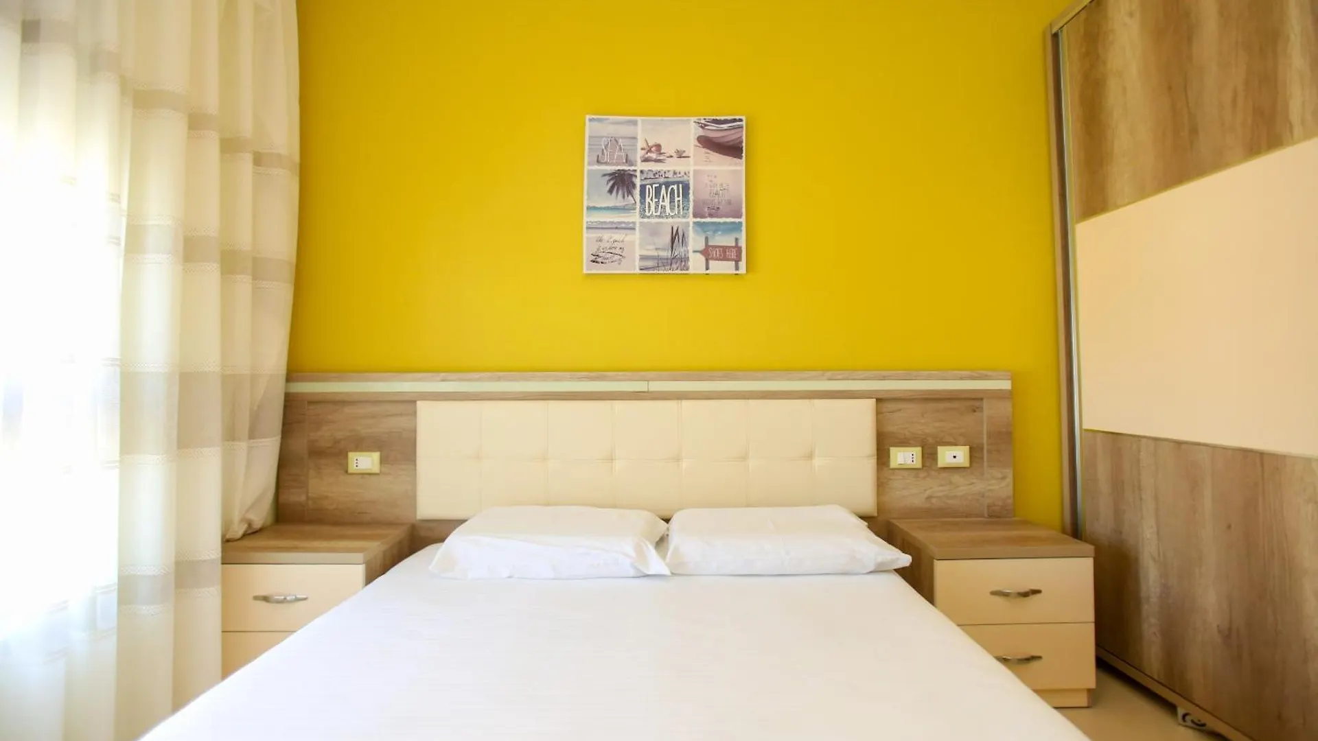 Diamond Holiday Apartments Vlore